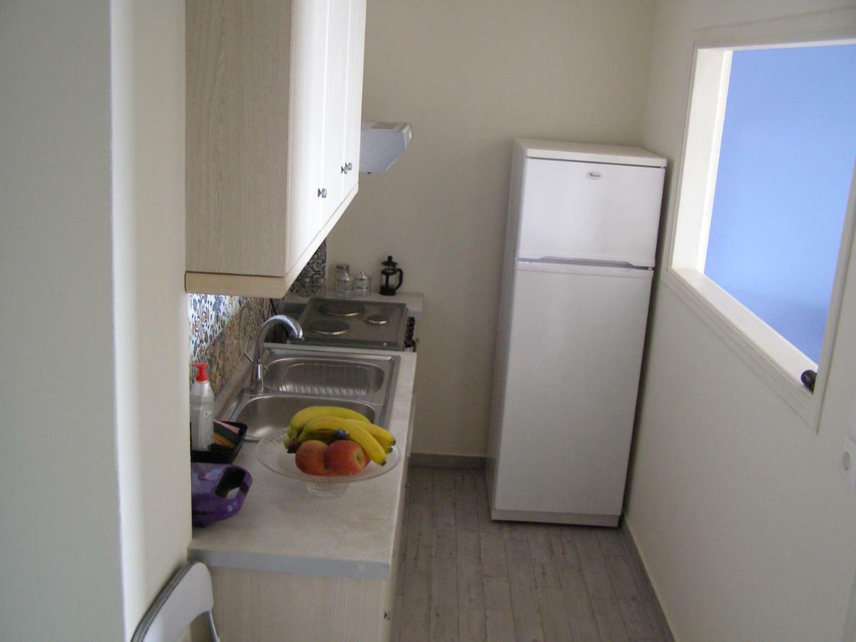 Hostal Meli-Ios Almiropótamos Habitación foto