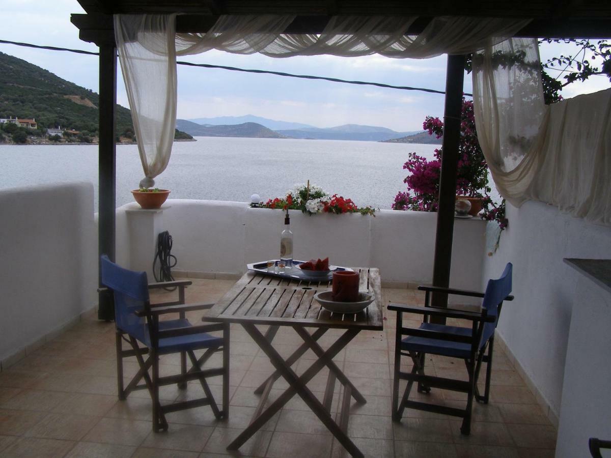 Hostal Meli-Ios Almiropótamos Exterior foto